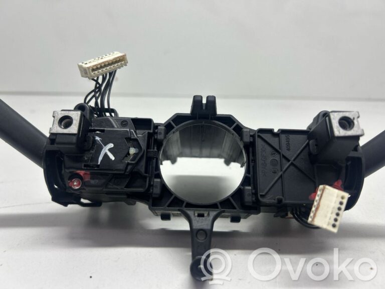 bafd3efe03a6d718fc47d5fde30dd49b-f2458d8659f3c4035e53e59032646805_wiper_turn_signal_indicator_stalk_switch