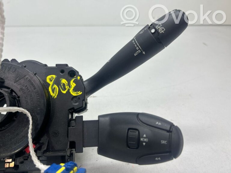 bc4de837bea01d7ea4b9bd8f06b1d887-d5d5f0c95ad1933f48584e911cb9c8f7_light_switch