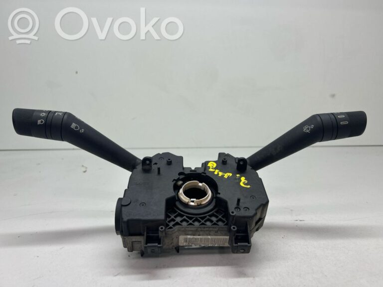 bc7311d4220b01166722f476405c952d-96479960b08561e7571e44e46601f8fa_light_switch