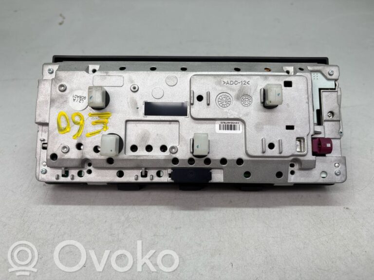 bc83ae4acc9756c40a2c454c36a03f92-ca8f4396868f6effa683912ce1a63bff_screen_display_small_screen