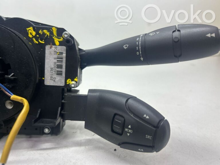 bcccb6811148f858453ad6c71df7e1fa-9ad82016b6b70544f380b0cb3d14ad8d_light_switch