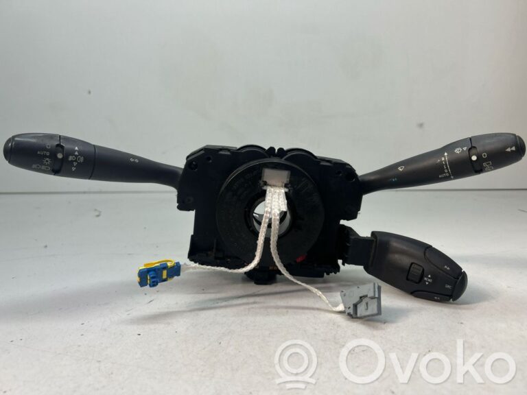 be9409f77fb1f88d177fed130ec4eaa0-f524e6068dfaa4731e79ca02e39244e0_light_switch