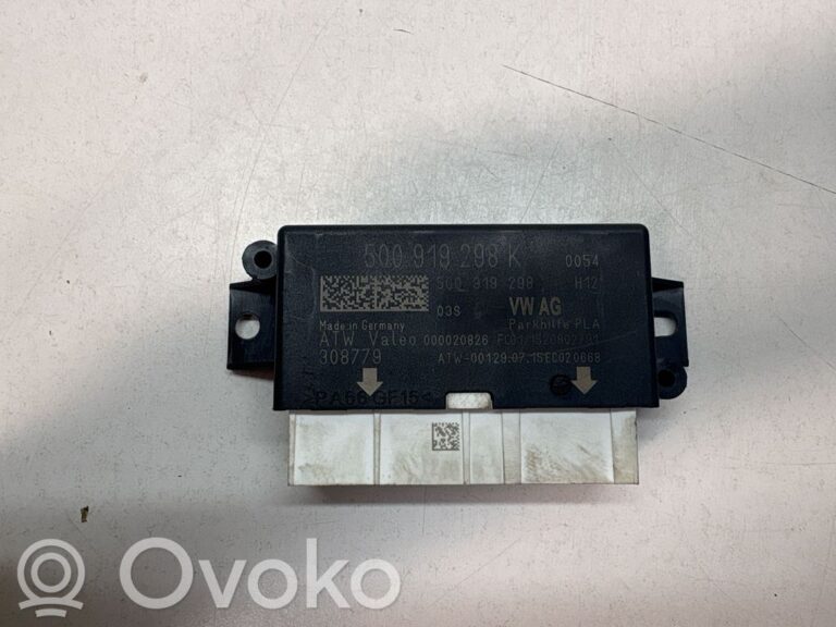 c0ef261c99c9241df0ecb6ae6c0b3544-521dae6a72f1d7dbc5338b3ee429b5b8_parking_pdc_control_unit_module