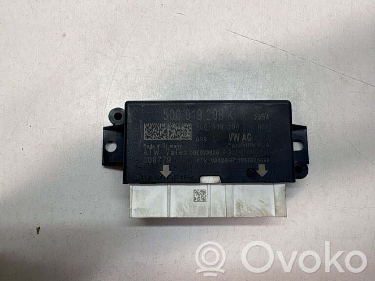 c0ef261c99c9241df0ecb6ae6c0b3544-521dae6a72f1d7dbc5338b3ee429b5b8_parking_pdc_control_unit_module