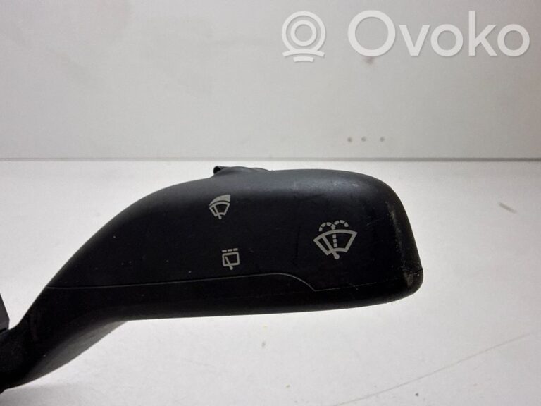 c197554ce03496d65cae4a0859a7e55b-6c748d95a48b2797b856f06b0e9e2a5f_wiper_turn_signal_indicator_stalk_switch