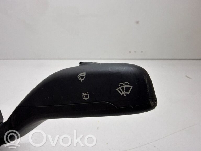 c197554ce03496d65cae4a0859a7e55b-6c748d95a48b2797b856f06b0e9e2a5f_wiper_turn_signal_indicator_stalk_switch