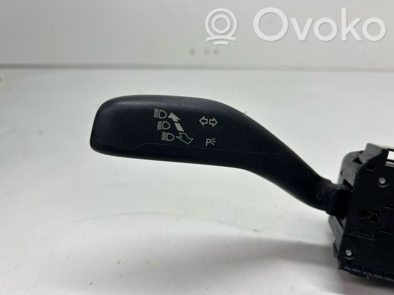 c25cc849908c35f22d5fade69590c9dc-550efce30c6fef4f2993b7a2c27f6418_wiper_turn_signal_indicator_stalk_switch