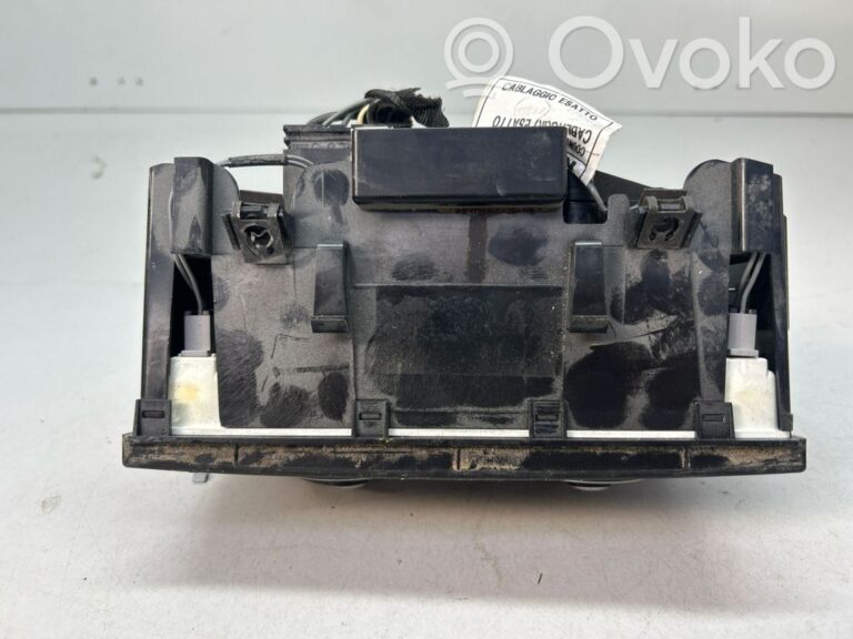 c3c7f6c22258954d65f4cc8525e1944c-0c52a46d4c50c06aafabd87571fd4f22_climate_control_unit