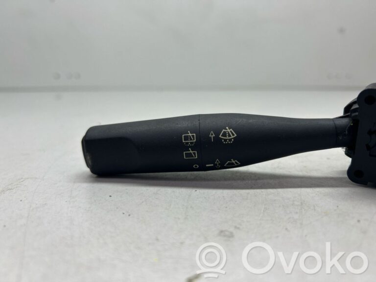 c41d8ef6f46b578be1d66a2cbf352098-60070f1327f560e93383c9eaf1660ca4_wiper_control_stalk