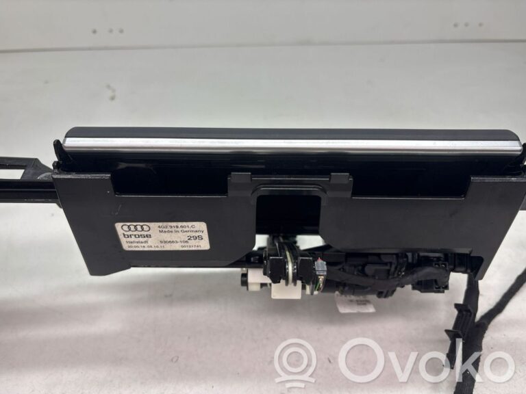c536f8986f6aa341c8b5465a4fd57b9f-1de35e48ad5a028e644955aeef54ec95_screen_display_small_screen