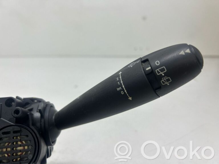 c56b617a370e491faf95794c12298424-199ea4fb64e6a870ba119774abeecae9_light_switch