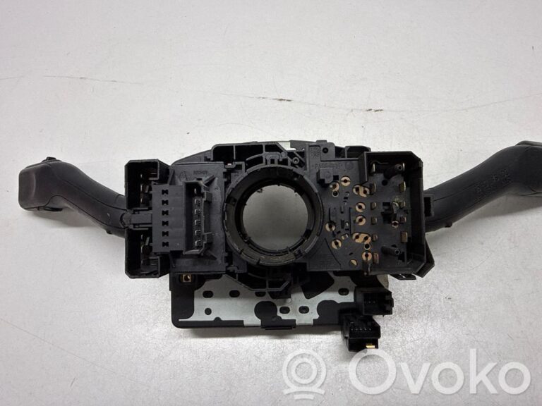 c6037d1901336625e9925d375aadb23d-b94bb00991929535f5f79585cac43865_wiper_turn_signal_indicator_stalk_switch