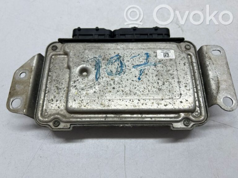 c60862d7c61a42e04c1c751a9b5d19bf-221268e9650befa8160e19034d70b248_engine_control_unit_module