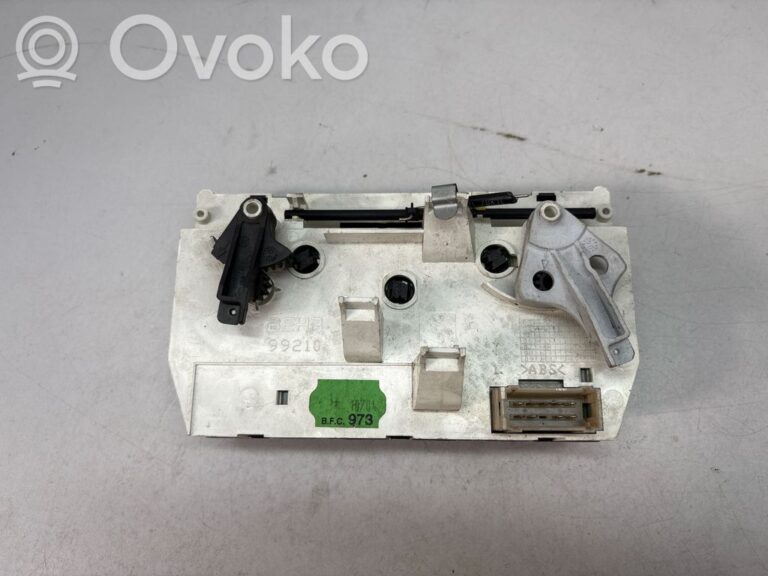 c67d21f0464a8c7ccd56238028994c98-f785479f0b1684825e4c89de9dfd9fce_climate_control_unit