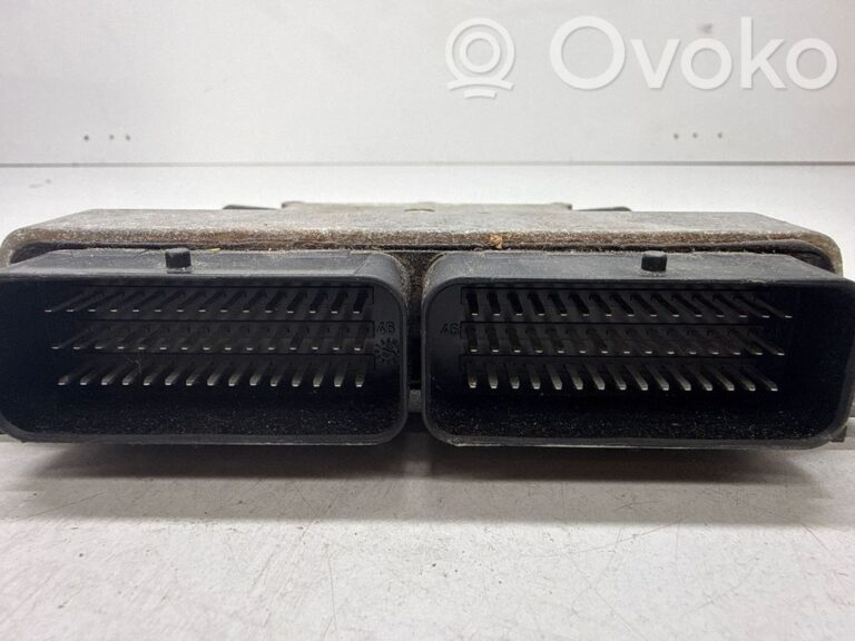 c751f7bc678bb90f4b1f2c6849d51700-678b8f2f5180598398f0fecd2c3cdf23_engine_control_unit_module