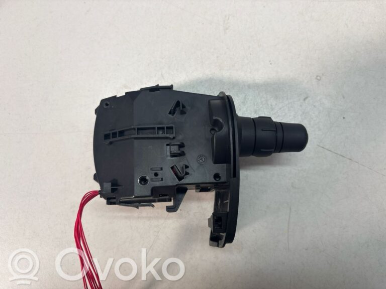 c7a4afca1c8529f408060c9605ddf5eb-8fe04815395d7d33534ae93935d5fbd2_wiper_turn_signal_indicator_stalk_switch