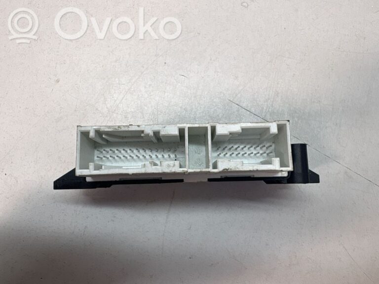c8d599416d9c444ed6ecc5933690692f-ebf26063c44cc78c17c17f929cf4d02f_parking_pdc_control_unit_module