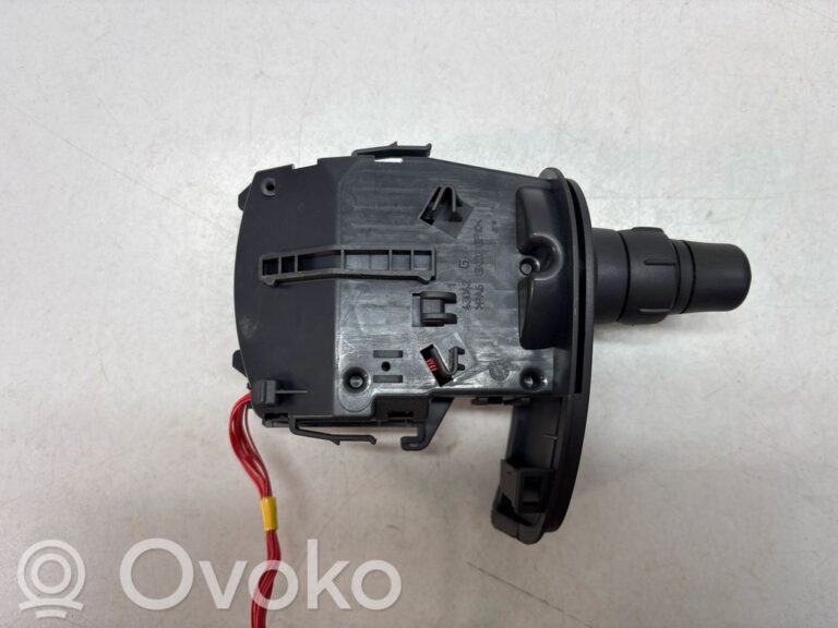c95a808b0cb493a6e90fb2c2c7329ffb-56367b90224d729149a4aba57bb4fb69_wiper_turn_signal_indicator_stalk_switch
