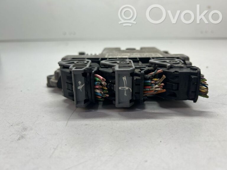 ca3e82a1c8d134ccf5bad108d9c924ff-5d4b851a5d0451598e9facc69258259b_engine_control_unit_module