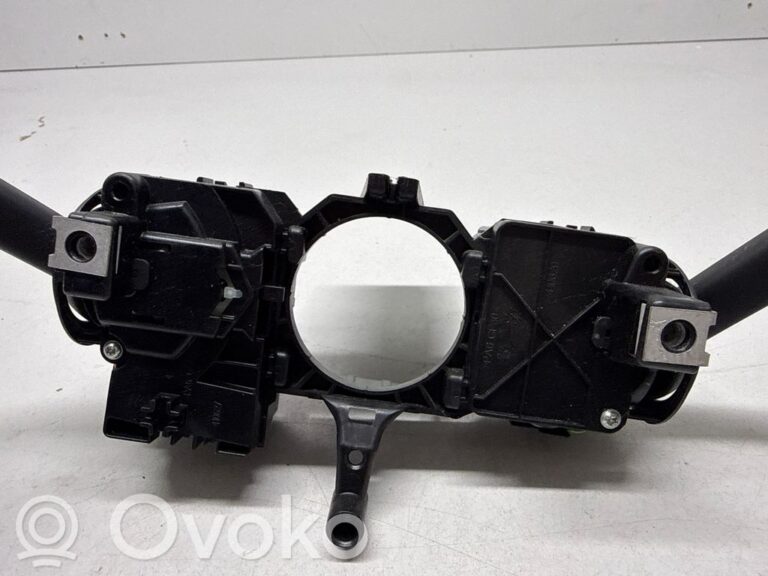 ca875e0051cf1e893077060aff6968cd-edd57e8ab2b54b3923b02e41ca01f02a_wiper_turn_signal_indicator_stalk_switch
