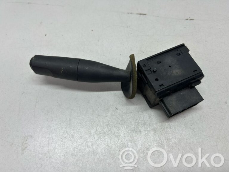 ca93b1cd5c2ac3ed3b71048ab70ee1e5-da64886fe2d20076619be1f1dbedece8_wiper_control_stalk