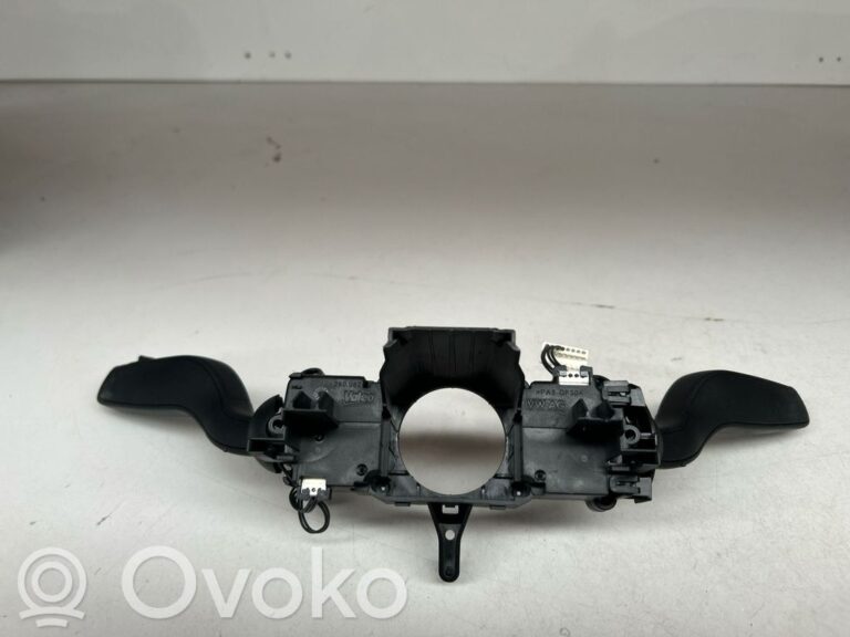 cccd69bed7bac369f98b0c250f6f87c3-b82c1bf52b3990eee6cf07158b5dcc44_wiper_turn_signal_indicator_stalk_switch