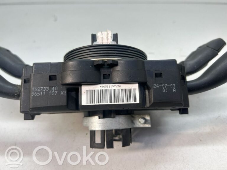 cd1ad1729133659efe5734e91eca79c8-b2a9e5b6e45badf41ec8bf35aff8225a_wiper_turn_signal_indicator_stalk_switch