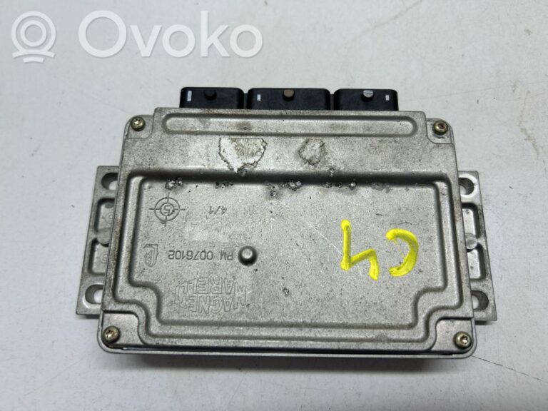 cf4a82435d03f81e5e8181a0bc88e13a-bdba1b573b8ed86c1d47d33ad7d76189_engine_control_unit_module