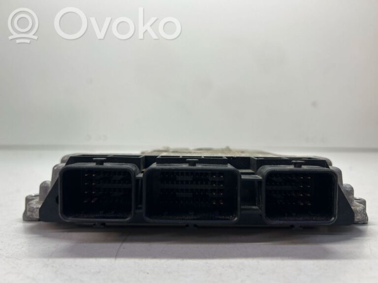 cf8f939eb97993537b6ec445565ccf20-837aaaa7b28024104cf00ab568652251_engine_control_unit_module