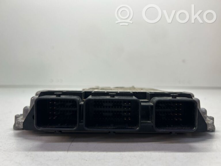 cf8f939eb97993537b6ec445565ccf20-837aaaa7b28024104cf00ab568652251_engine_control_unit_module