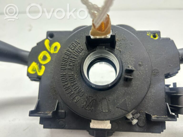 cfedbd439b26ebe5aa1bf600a431eaf6-f0cd61517b04509b80d5a022f4c859be_wiper_turn_signal_indicator_stalk_switch