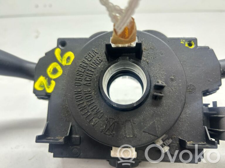 cfedbd439b26ebe5aa1bf600a431eaf6-f0cd61517b04509b80d5a022f4c859be_wiper_turn_signal_indicator_stalk_switch