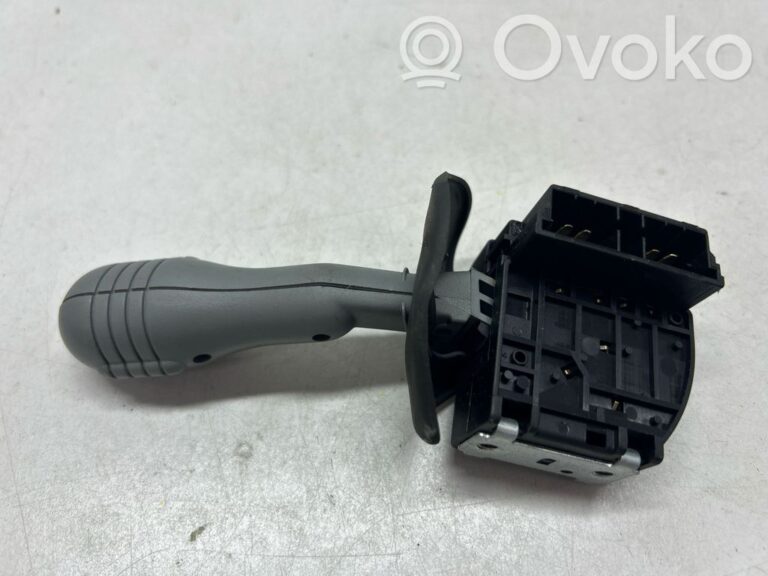 d0db703f8cb8d99dfcff20b7e140a0ec-fc69e361a04aa827d2d1871a46eae467_wiper_control_stalk