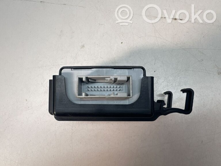 d29389e1faba44c9c4d0f1cc56f5b00f-570334db5d44db977b6030e709d477a1_light_module_lcm