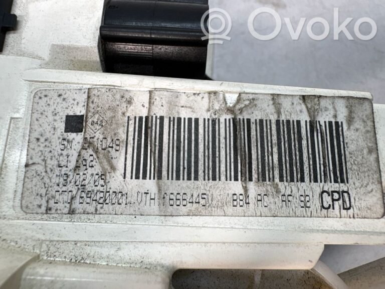 d310653c1e68b76b21f4a9509606785e-1ad5e8d95ee588e5f3466bcce1e0b835_climate_control_unit