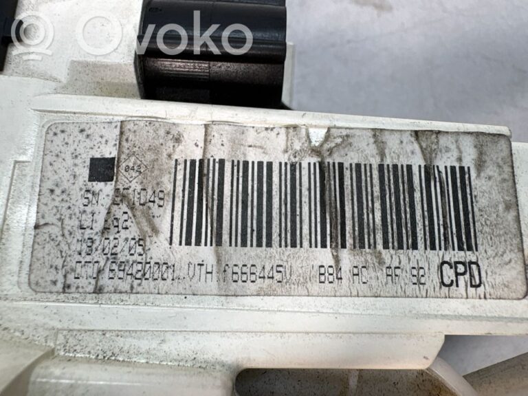 d310653c1e68b76b21f4a9509606785e-1ad5e8d95ee588e5f3466bcce1e0b835_climate_control_unit