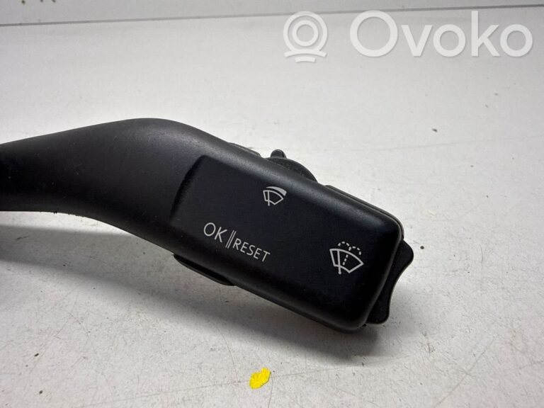 d345c37b24ba6872b14b6699b68aa8ae-8b3027e2bad0015da4bce6940100de6c_wiper_control_stalk
