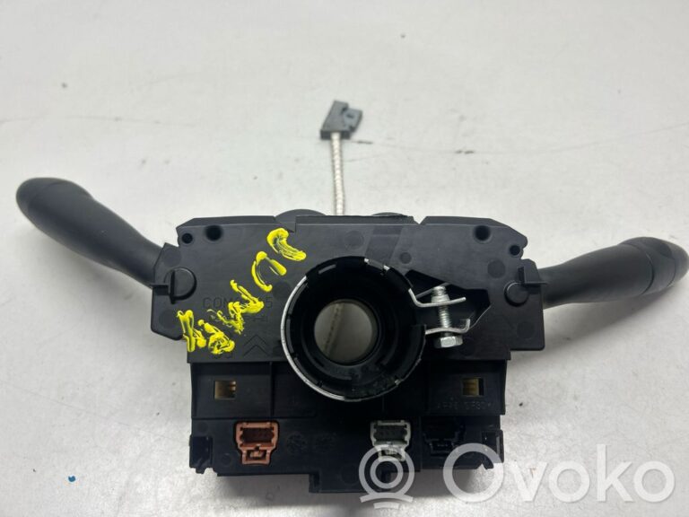 d3c0a78027f82d7c57bd4372cd00cd22-1144ca40395681b6138ded2cf2ee6d08_wiper_control_stalk