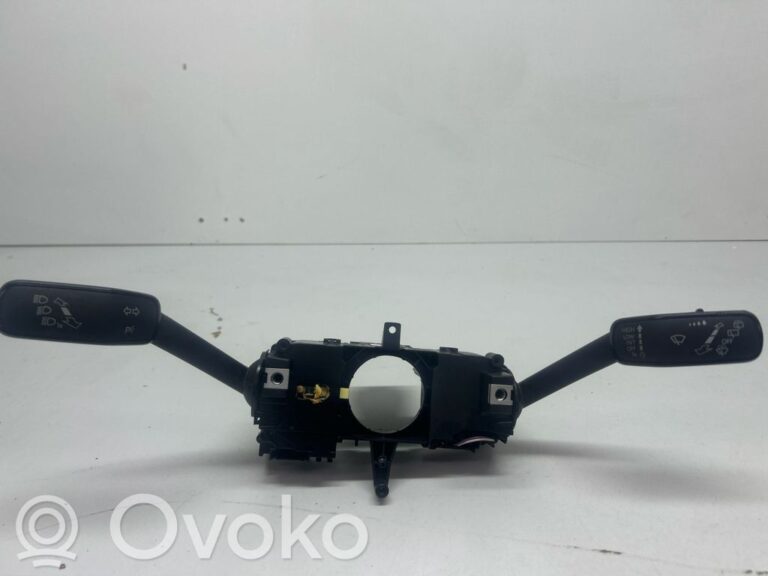 d54422ebef9f40e9e0ec69d9eb70e719-a0d9e2bbee87426ee60fcaeea64ac954_wiper_turn_signal_indicator_stalk_switch