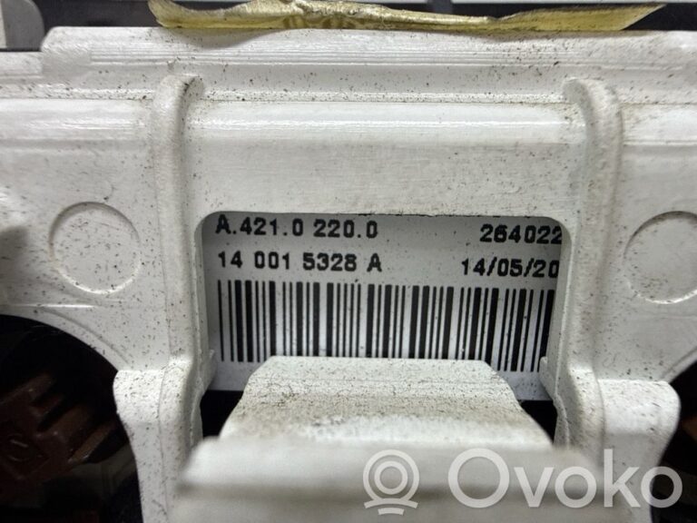 d6a3827308eeabb7521b75a20f57f231-a8ca587461b74b4fd91dade2e2990035_climate_control_unit