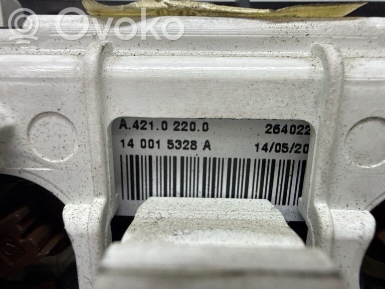 d6a3827308eeabb7521b75a20f57f231-a8ca587461b74b4fd91dade2e2990035_climate_control_unit