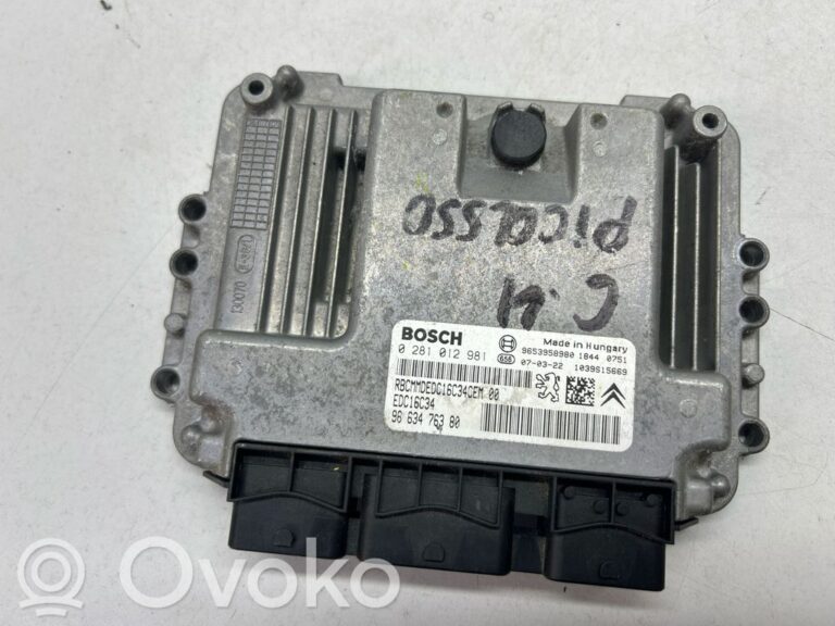 d80dd877c0e04f891c8d2ef41947aa88-351ac77267115aae6f17ac2dc0d24a90_engine_control_unit_module
