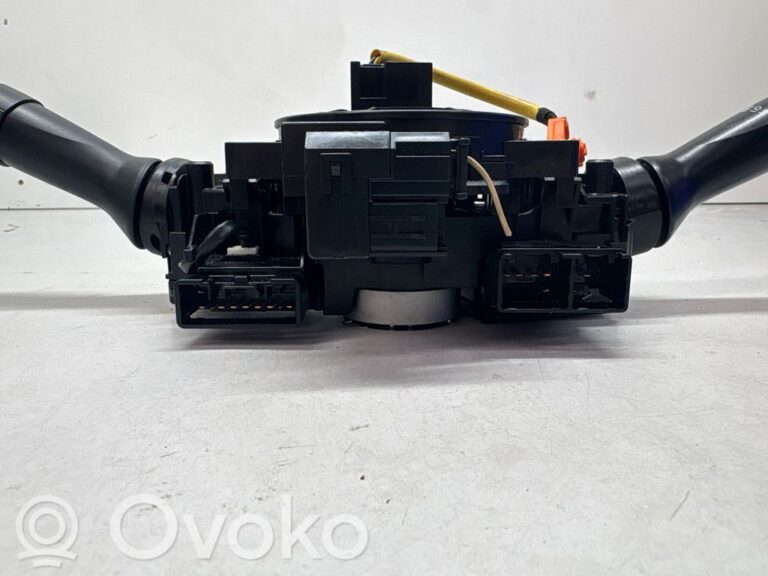 d872b162dea5e3f4588e054bc5f288ff-5113794661baba1263e4e0d60cae62a9_wiper_control_stalk