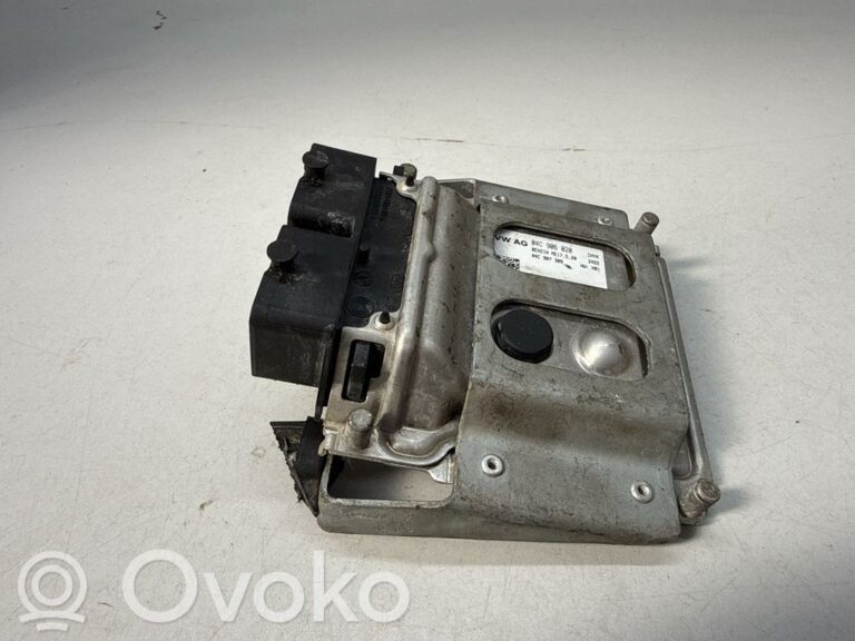 d89ef76b7696c7003feca2b60e731b12-3eadc824a48dff1eb832ae83f04dd4f7_engine_control_unit_module