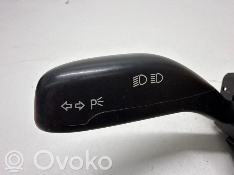 d8b3727aebd6343b4fe707ef67decf97-2ebf429bebc6a20af3aebb41b5cb0910_wiper_turn_signal_indicator_stalk_switch