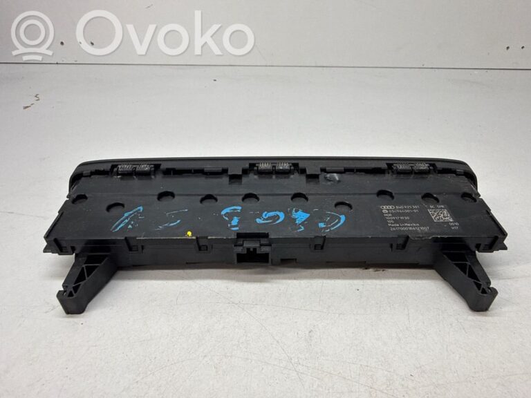 d97a34c38d513cfbb2701115cf5d8959-565142f5d8fabc5114d6b978ac7c5abd_a_set_of_switches