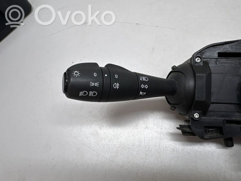 db33eb7aa6bd08d083963ddaf815521c-256cb0eb8643d02203ebe7e6e7744115_wiper_turn_signal_indicator_stalk_switch