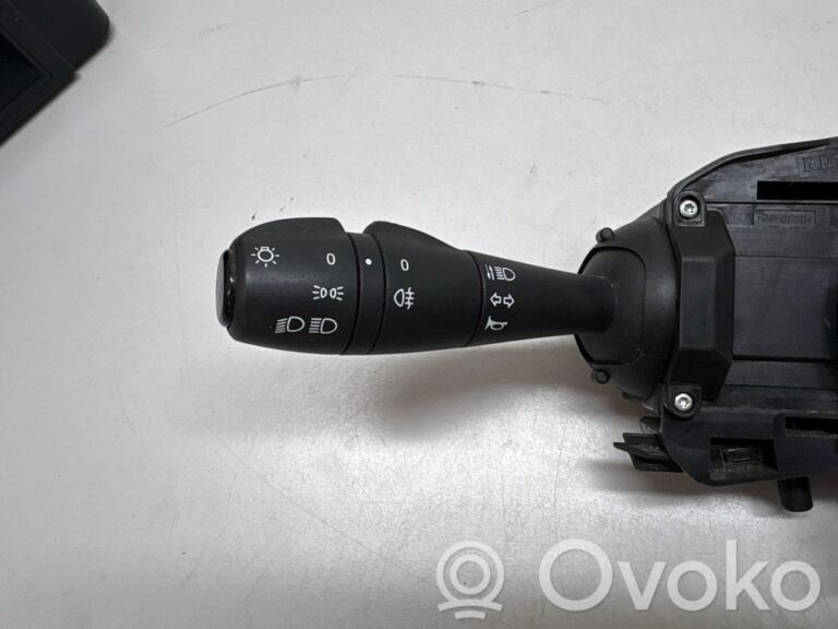 db33eb7aa6bd08d083963ddaf815521c-256cb0eb8643d02203ebe7e6e7744115_wiper_turn_signal_indicator_stalk_switch