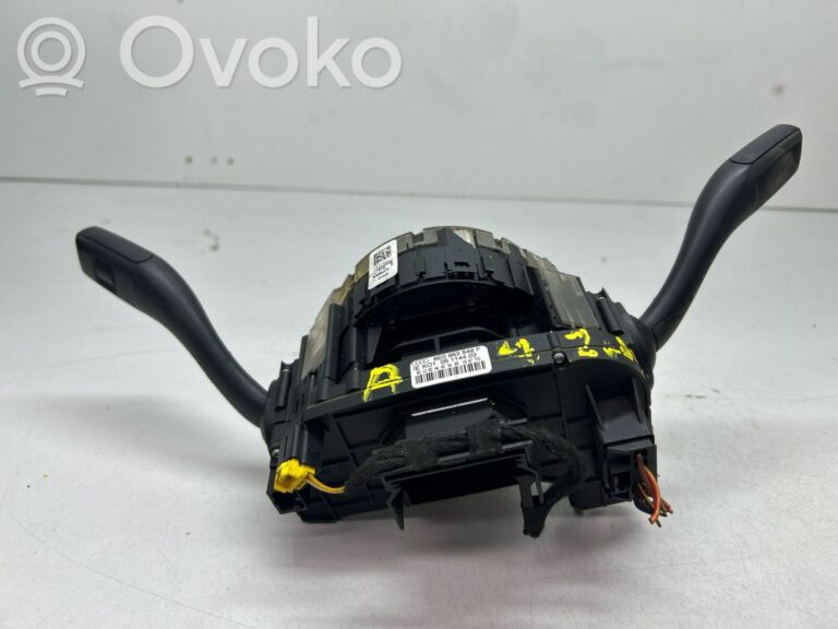 dbb100e40e6038ece187911bae7d6926-7bdcd9f736c01c643924d41abd581bf7_wiper_turn_signal_indicator_stalk_switch