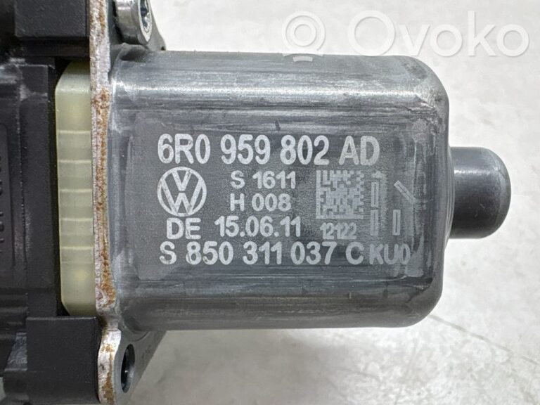 dbffee6a3d40d7974c429a612cfaf35c-036bc72f75bd5ddecddb6e3a13779242_front_door_window_regulator_motor